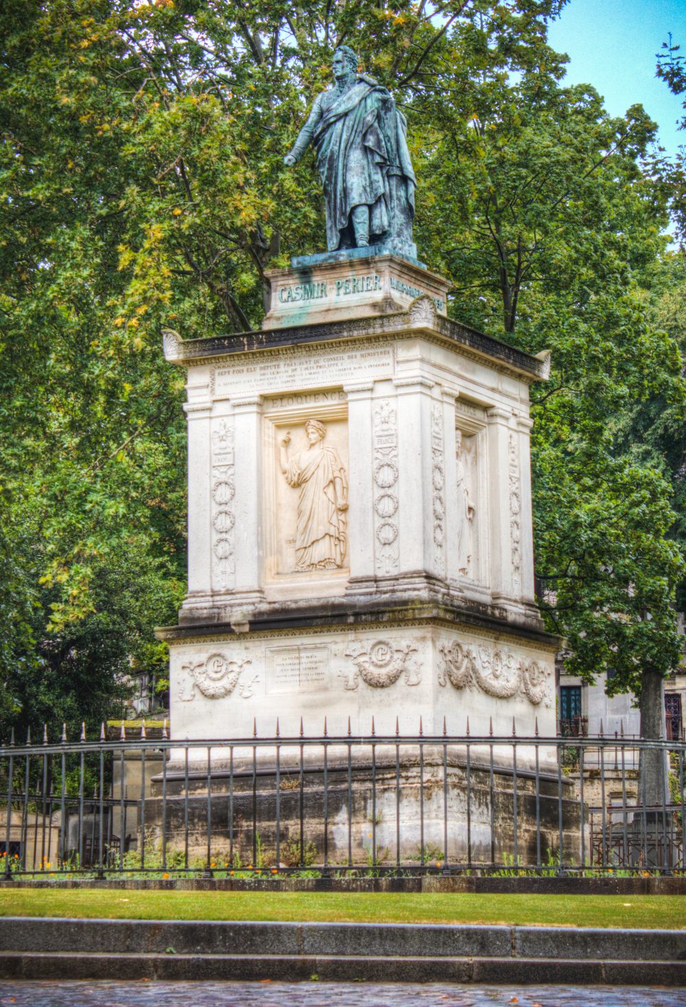 Perier - Pere Lachaise Paris